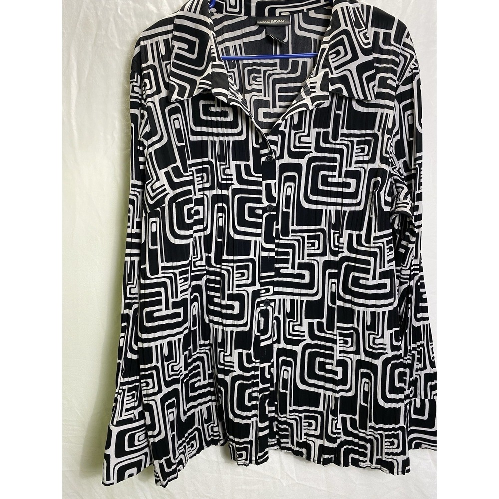 Lane Bryant Womens 18/20 Long Sleeve Shirt Blouse Geometric Print Black & White
